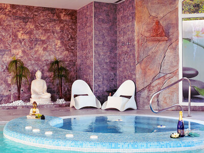 Caja Spa Sensara Costa del Sol: acceso al circuito termal privado y masaje