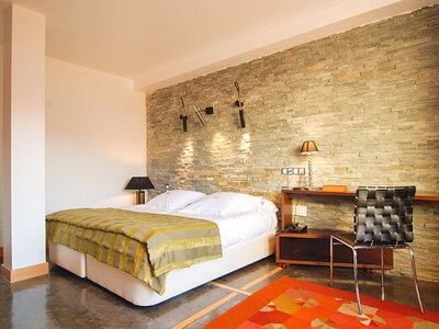 Celebra con papá: escapada entre viñedos con noche y cata de vinos