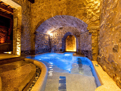 Alla scoperta dei Colli Riminesi: 1 cena, 1 pausa benessere e noleggio di e-bike con guida