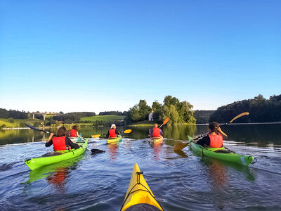 Avventura di 1 giornata in kayak monoposto