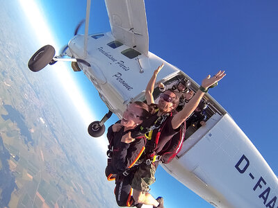 Coffret Saut en parachute sensationnel depuis l’aérodrome de Péronne