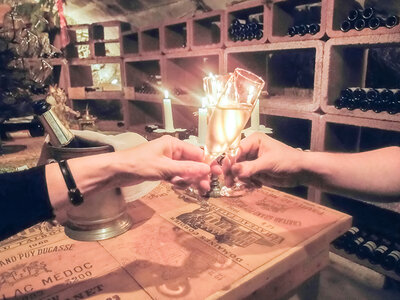 Geschenkbox Gourmetzauber: 5-Gänge-Menü mit Wein, Prosecco und aromatischem Likör