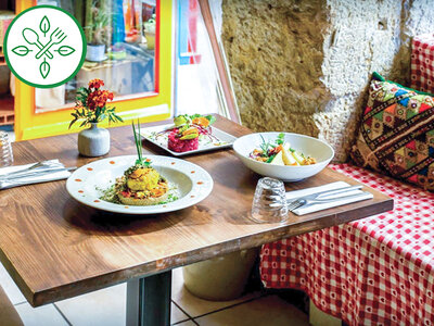 Coffret cadeau Repas savoureux éthique et vegan de 3 plats sur les pentes de la Croix Rousse à Lyon