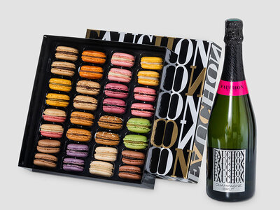 Coffret cadeau Coffret signé Fauchon : 32 macarons avec bouteille de champagne livré à domicile