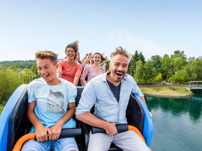 Coffret Entrée au Parc Astérix pour 2 adultes et 2 enfants