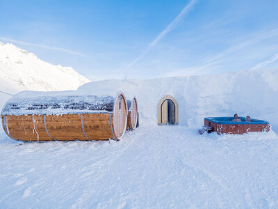 Coffret Séjour magique de 2 jours en igloo : une nuit avec accès au spa et fondue pour le déjeuner