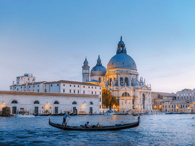 Cofanetto regalo 2 notti a Venezia con tour dedicato alle leggende e ai fantasmi della città