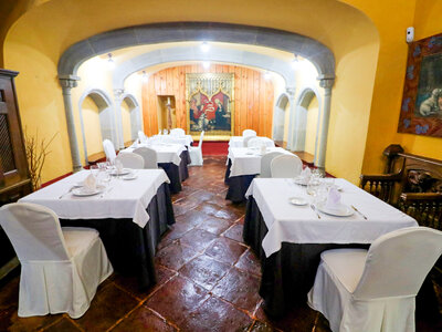1 noche mágica con desayuno y cena en Hotel Monasterio de Rocamador