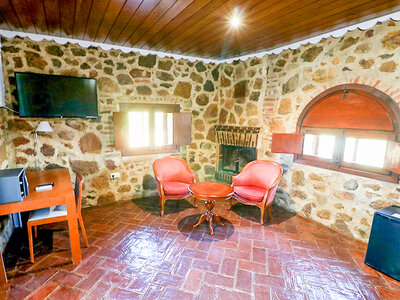 Pack escapada romántica: 2 noches en Hotel Monasterio Rocamador