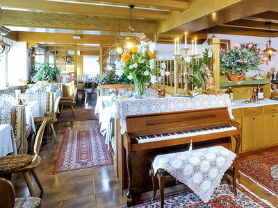 Cofanetto 2 notti in hotel 4* con percorso benessere e cena di 3 portate