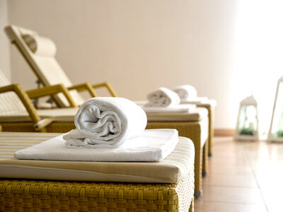 Cofanetto Pausa di lusso: 2 notti in hotel 4* con cena, accesso Spa e degustazione di Prosecco