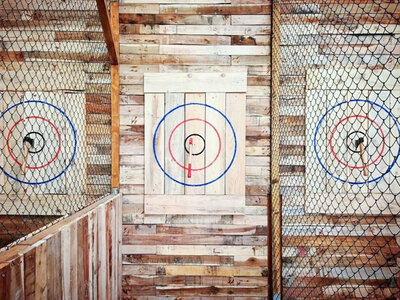 Coffret Session de lancer de hache pendant 1h près de Paris