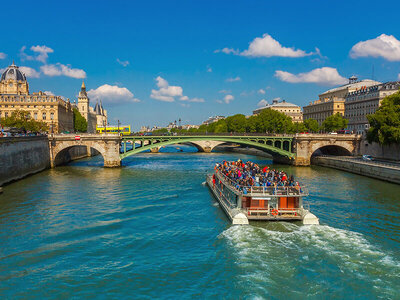 Coffret City-tour de Paris, Croisière sur la Seine et visite de la Tour Eiffel et du Louvre