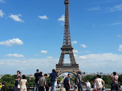 Coffret cadeau Visite guidée d'1h30 de la tour Eiffel avec accès au deuxième étage pour 2 personnes