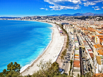 Coffret cadeau 2 nuits dans un hôtel près de la mer en Côte d’Azur ou en Corse