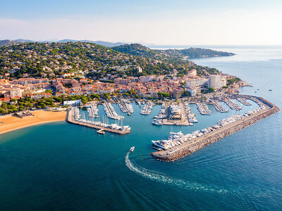Coffret cadeau Escapade de 2 jours avec dîner à la mer pour les amoureux de la Méditerranée