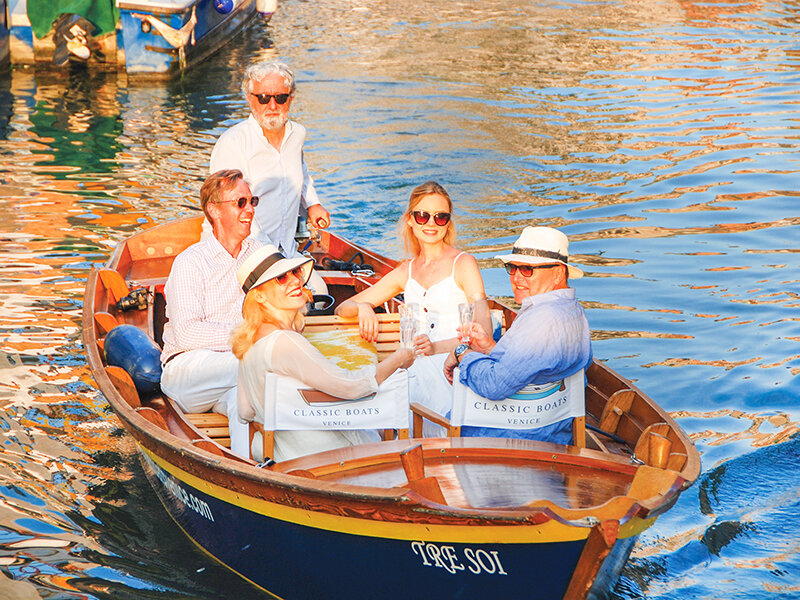 Venezia al tramonto: romantico tour in barca per 5 persone