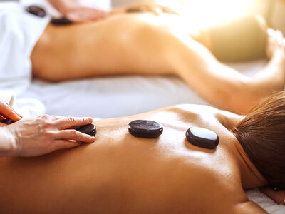 Cofanetto regalo 1 romantico massaggio alle pietre calde e acceso Spa di coppia