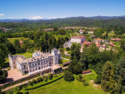 Coffret Escapade de luxe de 3 jours au Castello dal Pozzo 5* près du lac Majeur