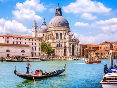 Box Auf die Frischvermählten! Romantischer 2-Nächte-Aufenthalt im Herzen von Venedig