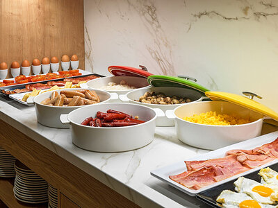 H10 Imperial Tarraco 4* S: 1 noche con desayuno para 2 personas