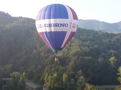 Cofanetto 1 volo in mongolfiera per 1 persona su Reggio Emilia al tramonto