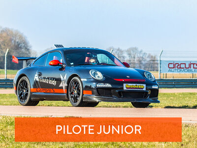 Coffret cadeau Stage de pilotage enfant : 5 tours de circuit au volant d'une Porsche Carrera S 997 PDK Aerokit