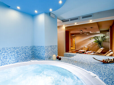 Cofanetto Pausa relax con mamma: 1 notte in hotel 4* con accesso Spa di coppia
