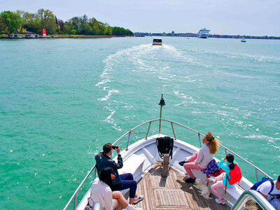 Cofanetto Giro in barca della Laguna di Venezia per tutta la famiglia