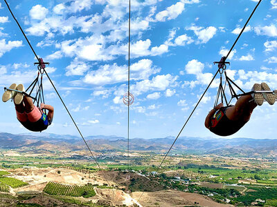 Caja Aventura al completo: tiro con arco, salto en tirolina y menú para 2