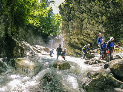 Box Stimmungsvolle Canyoningtour bei Interlaken