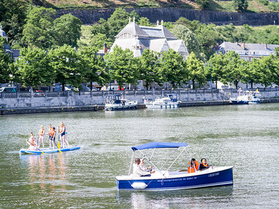 Promenade en bateau avec vin sur la Meuse pour 7 personnes