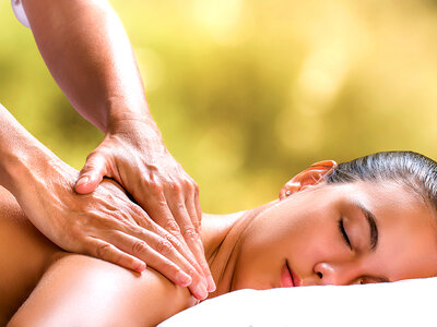 Cofanetto regalo Una pausa tutta per te: accesso di 3h alla Spa con massaggio e self-scrub esfoliante