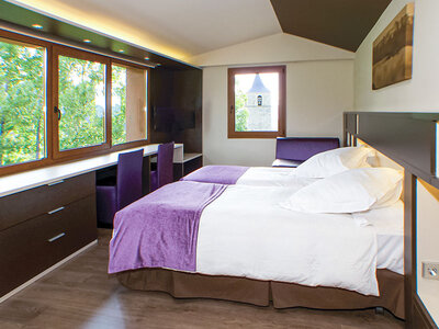 Escapada al Cadí: 1 noche con desayuno y cena en Hotel Mirador