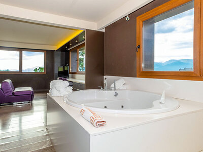 Caja Evasión en La Cerdanya: 2 noches con desayuno en Hotel Mirador