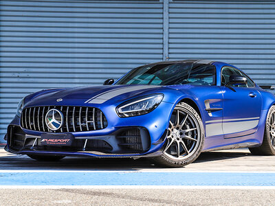 Box 2 Runden in einem Mercedes-AMG GTR PRO auf dem Red Bull Ring in Spielberg