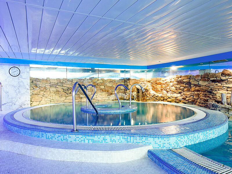 Hotel Spa Spa Masaje Y Cena Para Dos Aladinia Cofre Spa Para Dos