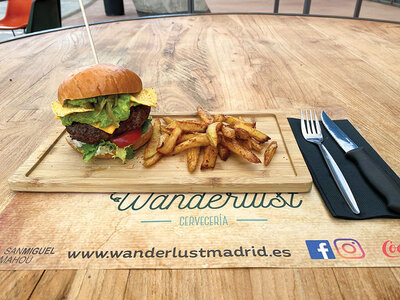 Caja regalo Wanderlust Oasiz: 1 hamburguesa de ternera y cerveza premium