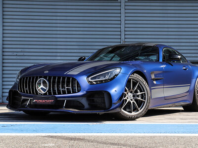 1 giro al volante di una Mercedes-AMG GT R Pro presso l'Autodromo Vallelunga Pietro Taruffi