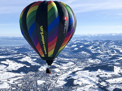 Box Private Ballonfahrt von 1 Std. 30 Min. im Toggenburg für 5 Personen