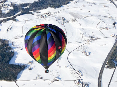 Coffret Vol privé en montgolfière d'1h30 dans le canton de Thurgovie pour 5 personnes