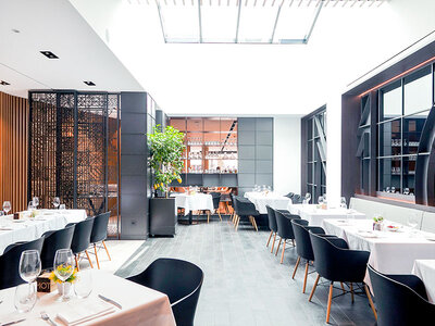 Vila Arenys Hotel 4*: 1 noche en habitación superior con masaje