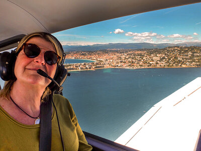 Coffret cadeau Côte d'Azur vue du ciel : 1h de balade en avion privé pour 3 au départ de Cannes