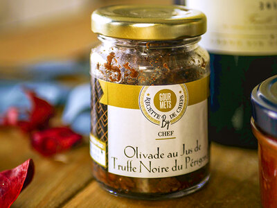 Coffret Allégresse : spécialités sucrées, salées et 2 bouteilles de vin, livré à domicile