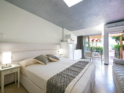 Splendida Liguria: 2 notti con accesso Spa ed escursione nel Parco costiero della Riviera dei Fiori