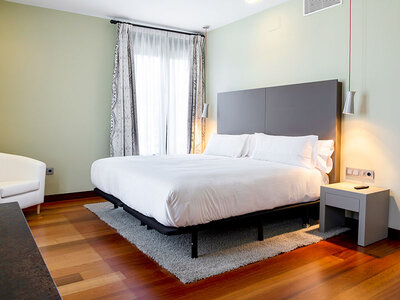 Caja Hotel AR Isabel de Farnesio 4*: 2 noches con desayuno buffet