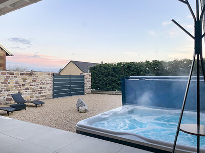 Coffret Escale reposante à deux avec accès au bain bouillonnant près de Belfort