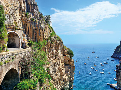 Cofanetto regalo Alla scoperta della Costiera Amalfitana: tour in autobus di Sorrento, Positano e Amalfi con pranzo per 2