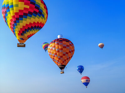 1 emozionante tour in mongolfiera al tramonto in provincia di Pavia