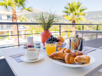 4 jours en famille en appartement d’un hôtel près de Nice